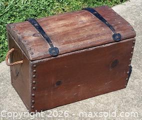 MaxSold Auction: Very Old Looking Wooden Chest - East Cocalico Township (Pennsylvania, USA) SELLER MANAGED Downsizing Online Auction - Stevens Road