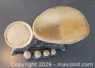 MaxSold Auction: Vintage Miniature Cast Iron Balance Scale - East Cocalico Township (Pennsylvania, USA) SELLER MANAGED Downsizing Online Auction - Stevens Road