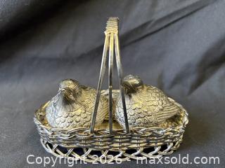 MaxSold Auction: Vintage Silver Plated Birds In Mesh Basket Salt + Pepper Shaker Set   - Toronto (Ontario, Canada) PARTNER MANAGED Reseller Online Auction - Railside Road