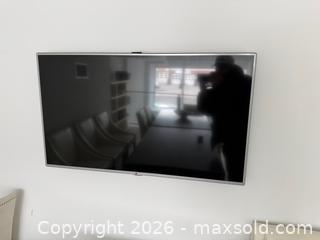 MaxSold Auction: LG 50" LED Smart TV (Model 50LB6100-UG) - Toronto (Ontario, Canada) SELLER MANAGED Moving Online Auction - Dupont Street