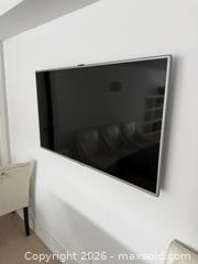 MaxSold Auction: LG 50" LED Smart TV (Model 50LB6100-UG) - Toronto (Ontario, Canada) SELLER MANAGED Moving Online Auction - Dupont Street