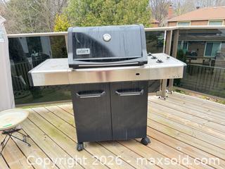 MaxSold Auction: Weber Spirit 3-Burner Propane Grill A - Toronto (Ontario, Canada) Downsizing Online Auction - Bonacres Avenue