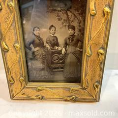 MaxSold Auction: Amberotype and Tin Vintage Photos  - King (Ontario, Canada) PARTNER MANAGED Downsizing Online Auction - Weston Road