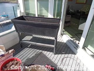MaxSold Auction: Raised patio planter - Victoria (British Columbia, Canada) SELLER MANAGED Downsizing Online Auction - Wharf Street (CONDO)