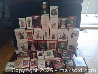 MaxSold Auction: Large Lot of Hallmark Wizard of Oz - Toronto (Ontario, Canada) SELLER MANAGED Downsizing Online Auction - Dixon Road (CONDO)