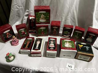 MaxSold Auction: Lot of 16 Hallmark Christmas Ornaments  - Toronto (Ontario, Canada) SELLER MANAGED Downsizing Online Auction - Dixon Road (CONDO)