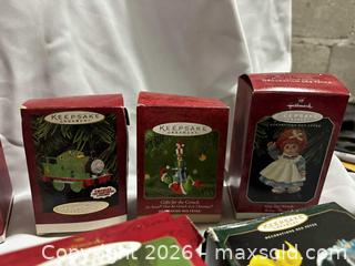 MaxSold Auction: Lot of 16 Hallmark Christmas Ornaments  - Toronto (Ontario, Canada) SELLER MANAGED Downsizing Online Auction - Dixon Road (CONDO)