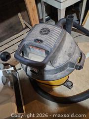 MaxSold Auction: Craftsman 6.25HP 60L Wet/Dry Shop Vacuum & Blower Combo - Elizabethtown-Kitley (Ontario, Canada) PARTNER MANAGED Estate Sale Online Auction - Rocksprings Road