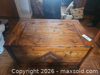 MaxSold Auction: Solid Wood Blanket Chest with Hinged Lift-Top, Rustic Farmhouse - Elizabethtown-Kitley (Ontario, Canada) PARTNER MANAGED Estate Sale Online Auction - Rocksprings Road