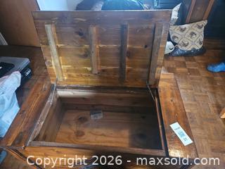 MaxSold Auction: Solid Wood Blanket Chest with Hinged Lift-Top, Rustic Farmhouse - Elizabethtown-Kitley (Ontario, Canada) PARTNER MANAGED Estate Sale Online Auction - Rocksprings Road