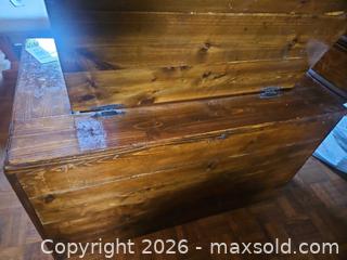 MaxSold Auction: Solid Wood Blanket Chest with Hinged Lift-Top, Rustic Farmhouse - Elizabethtown-Kitley (Ontario, Canada) PARTNER MANAGED Estate Sale Online Auction - Rocksprings Road