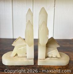 MaxSold Auction: Vintage Alabaster Cream/Ivory Obelisk Figural Bookends, Pair - Ogden (New York, USA) SELLER MANAGED Downsizing Online Auction - Village Hill Drive