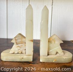 MaxSold Auction: Vintage Alabaster Cream/Ivory Obelisk Figural Bookends, Pair - Ogden (New York, USA) SELLER MANAGED Downsizing Online Auction - Village Hill Drive