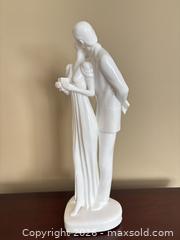 MaxSold Auction: Royal Doulton White Porcelain Romantic Couple Figurine, 8–12 in - Kitchener (Ontario, Canada) SELLER MANAGED Downsizing Online Auction - Templeton Drive
