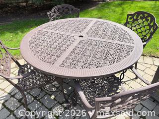 MaxSold Auction: Wrought Iron Outdoor Dining Set with Round Table, Seats 4 - Kitchener (Ontario, Canada) SELLER MANAGED Downsizing Online Auction - Templeton Drive