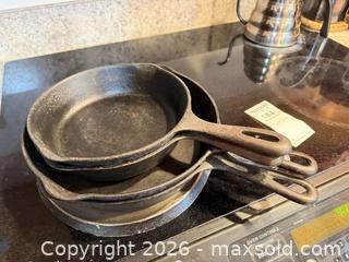 MaxSold Auction: Cast Iron Skillets (Made in USA) A - East Vincent Township (Pennsylvania, USA) Downsizing Online Auction - Sheeder Road