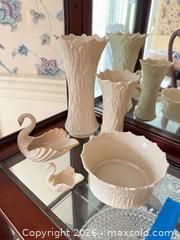 MaxSold Auction: Lenox Vintage Porcelain & Ceramic Vases, Swans, Bowl B - East Vincent Township (Pennsylvania, USA) Downsizing Online Auction - Sheeder Road