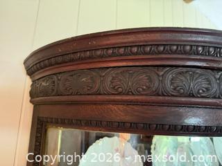 MaxSold Auction: Vintage Wood Curved Glass China/Curio Cabinet C - East Vincent Township (Pennsylvania, USA) Downsizing Online Auction - Sheeder Road