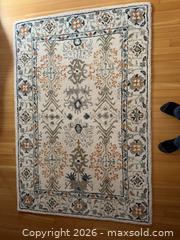 MaxSold Auction: Wool Rug - Port Ludlow (Washington, USA) SELLER MANAGED Downsizing Online Auction - Pioneer Drive