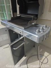 MaxSold Auction: Weber Genesis Natural Gas 3-Burner Grill - Commerce City (Colorado, USA) SELLER MANAGED Estate Sale Online Auction - E. 99th Avenue