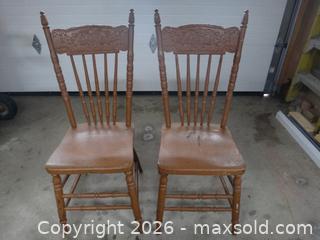 MaxSold Auction: 2 VINTAGE BROWN PAINTED CHAIRS - Ajax (Ontario, Canada) SELLER MANAGED Downsizing Online Auction - Noake Crescent
