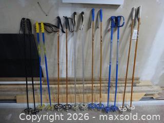 MaxSold Auction: 6 PAIRS OF SKI POLES - Ajax (Ontario, Canada) SELLER MANAGED Downsizing Online Auction - Noake Crescent