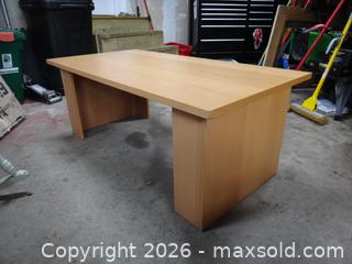 MaxSold Auction: COFFEE TABLE - Ajax (Ontario, Canada) SELLER MANAGED Downsizing Online Auction - Noake Crescent