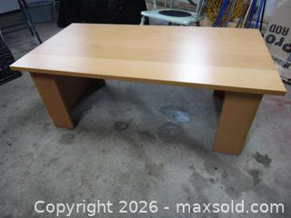 MaxSold Auction: COFFEE TABLE - Ajax (Ontario, Canada) SELLER MANAGED Downsizing Online Auction - Noake Crescent