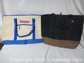 MaxSold Auction: COOLER BAGS - Ajax (Ontario, Canada) SELLER MANAGED Downsizing Online Auction - Noake Crescent
