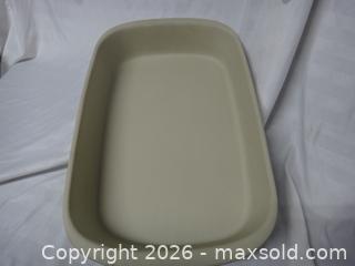 MaxSold Auction: PAMPERED CHEF BAKNG DISH - Ajax (Ontario, Canada) SELLER MANAGED Downsizing Online Auction - Noake Crescent
