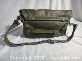 MaxSold Auction: Vintage Swiss Army SM74 Gas Mask Bag - Ajax (Ontario, Canada) SELLER MANAGED Downsizing Online Auction - Noake Crescent