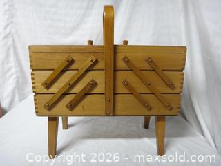 MaxSold Auction: VINTAGE WOOD  CANTILEVER SEWING / CRAFT BOX - Ajax (Ontario, Canada) SELLER MANAGED Downsizing Online Auction - Noake Crescent