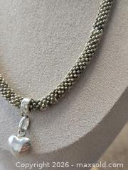 MaxSold Auction: Links of London Sterling Silver Heart Pendant Beaded Necklace - Vancouver (British Columbia, Canada) SELLER MANAGED Reseller Online Auction - Nanaimo Street (CONDO)