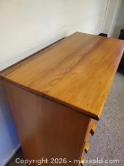 MaxSold Auction: Dresser - Oak Bay (British Columbia, Canada) SELLER MANAGED Moving Online Auction - Kinross Avenue