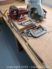 MaxSold Auction: Hand tools - Oak Bay (British Columbia, Canada) SELLER MANAGED Moving Online Auction - Kinross Avenue