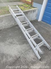 MaxSold Auction: Ladder - Oak Bay (British Columbia, Canada) SELLER MANAGED Moving Online Auction - Kinross Avenue