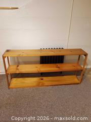 MaxSold Auction: Shelving - Oak Bay (British Columbia, Canada) SELLER MANAGED Moving Online Auction - Kinross Avenue