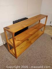 MaxSold Auction: Shelving - Oak Bay (British Columbia, Canada) SELLER MANAGED Moving Online Auction - Kinross Avenue