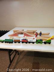 MaxSold Auction: Toy train - Oak Bay (British Columbia, Canada) SELLER MANAGED Moving Online Auction - Kinross Avenue