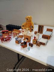 MaxSold Auction: Wooden miniature toys - Oak Bay (British Columbia, Canada) SELLER MANAGED Moving Online Auction - Kinross Avenue