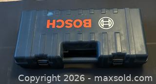 MaxSold Auction: BOSCH Bulldog Extreme 120V 1-Inch Corded SDS-Plus Rotary Hammer Drill w/ Carrying Case (Like New) - Kingston (Ontario, Canada) SELLER MANAGED Reseller Online Auction - Glen Castle Road