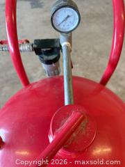 MaxSold Auction: Central Pneumatic Red Abrasive Blast Pot - Polk City (Florida, USA) SELLER MANAGED Downsizing Online Auction - Conley Drive