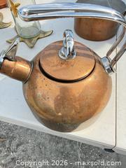 MaxSold Auction: Set: 3 Copper/Brass Kettles, Small Pan, 4 Glass Starfish Votives - Polk City (Florida, USA) SELLER MANAGED Downsizing Online Auction - Conley Drive