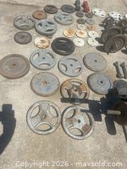 MaxSold Auction: Weight Set: Plates, Dumbbells, Barbell & Bench (Bulk Lot) - Polk City (Florida, USA) SELLER MANAGED Downsizing Online Auction - Conley Drive