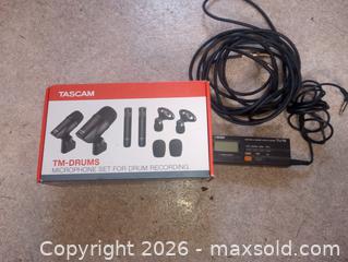 MaxSold Auction: Pedalboard with Boss, DOD, Digitech Pedals & Accessories - Port Hadlock-Irondale (Washington, USA) SELLER MANAGED Downsizing Online Auction - Cedar Avenue