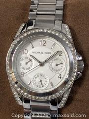 MaxSold Auction: MICHAEL KORS WOMEN'S WRIST WATCH - Kingston (Ontario, Canada) SELLER MANAGED Downsizing Online Auction - Rosemund Crescent