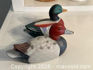 MaxSold Auction: Hand-Painted and Carved Wooden Bird Figures, Signed and Unmarked - Kingston (Ontario, Canada) PARTNER MANAGED Downsizing Online Auction - Sunnyside Road