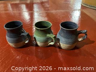 MaxSold Auction: Handcrafted Pottery Mugs and Dish - Kingston (Ontario, Canada) PARTNER MANAGED Downsizing Online Auction - Sunnyside Road