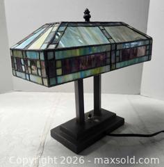 MaxSold Auction: Vintage Tiffany style Table Lamp - Toronto (Ontario, Canada) PARTNER MANAGED Reseller Online Auction - Queen Street West