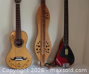 MaxSold Auction: 3 Musical Instruments - Langford (British Columbia, Canada) PARTNER MANAGED Downsizing Online Auction - Glen Lake Rd